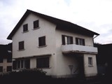 HAUS-001