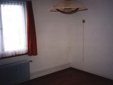 HAUS-044
